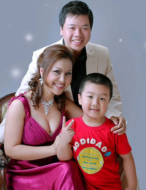 Hậu trường - 3 bà vợ xinh đẹp của Trọng Tấn, Việt Hoàn, Đăng Dương