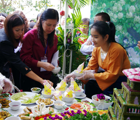 Liên hoan ẩm thực mừng ngày Phụ nữ Việt Nam