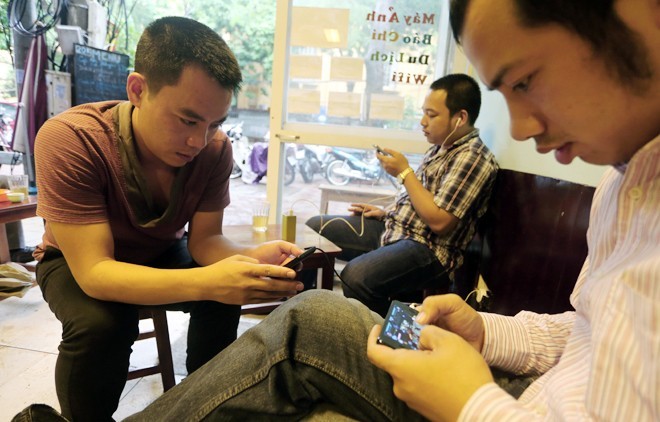 cafe, công nghệ, số hóa, smatphone, iPad