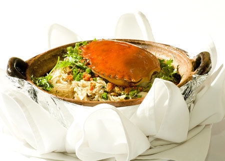 Dạ tiệc Giáng sinh lãng mạn bên bờ Hạ Long