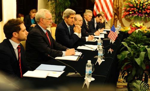 ngoại trưởng Mỹ, John Kerry, cảnh sát biển, lãnh hải,  Biển Đông, nhân quyền, TPP