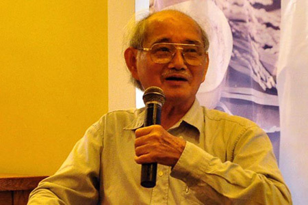 Nhà sử học Đào Hùng qua đời