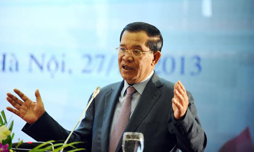 Hun Sen, Campuchia