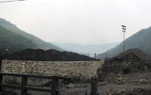 Mỏ than thuộc quản lý của công ty Vietmindo