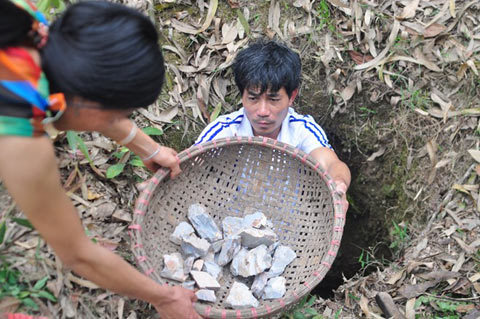 đất nướng, Vĩnh Phúc, chuyện lạ