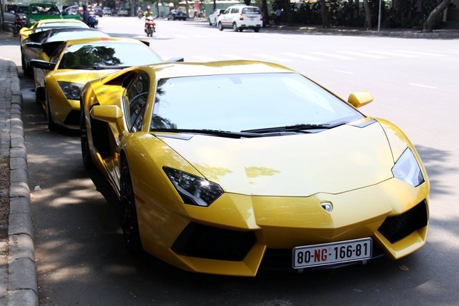 siêu xe, tụ họp, Sài Gòn, Lamborghini, Ferrari, Hummer