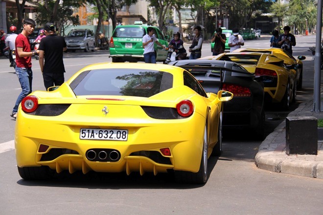 siêu xe, tụ họp, Sài Gòn, Lamborghini, Ferrari, Hummer