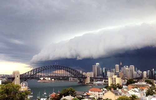 bão mây, Sydney