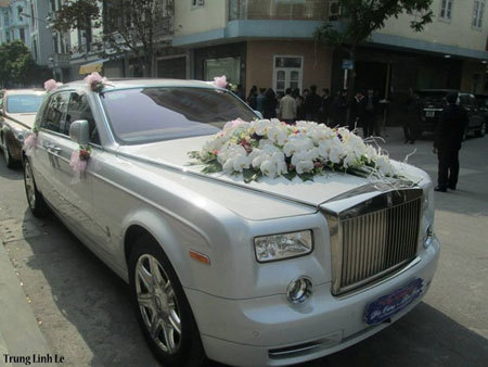 Sự thật về dàn siêu xe thuê trong đám cưới của đại gia Thái Bình - 1