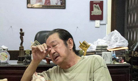 Chánh Tín, vỡ nợ, Johnny Trí Nguyễn, Ngô Thanh Vân, Dòng máu anh hùng