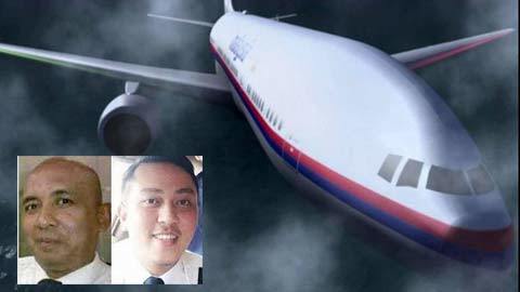 MH370, chuyển hướng, liên lạc, phi công