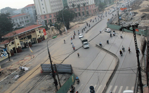 bẻ cong; quy hoạch; ghi đông; Hà Nội; Trường Chinh