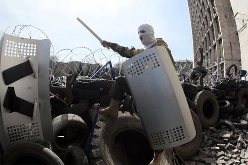 Nga, Ukraina, miền đông, Donetsk, biểu tình, bạo lực, cơn ác mộng, Kiev, Mỹ