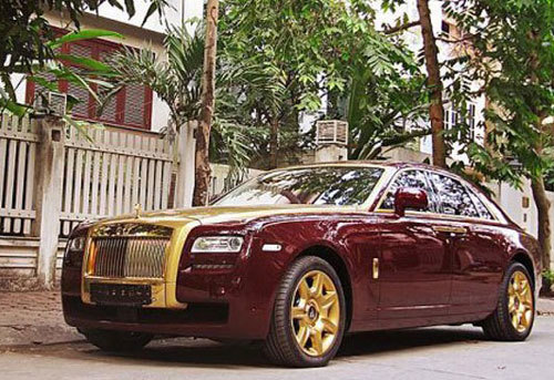 Siêu xe Ghost vàng của người đứng đầu đơn vị phân phối Rolls-Royce tại VN
