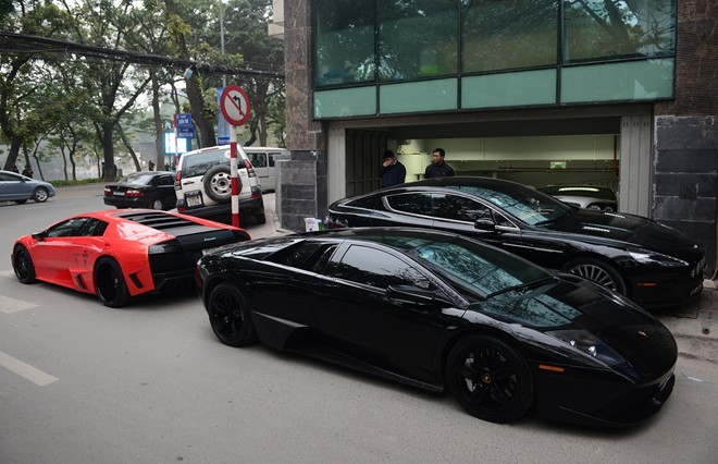 siêu xe, đại gia, Hà Nội, theo cặp, bộ sưu tập, Bentley Continental GT, Aston Martin, Lamborghini