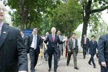 Nhà Trắng, Bill Clinton, Việt Nam