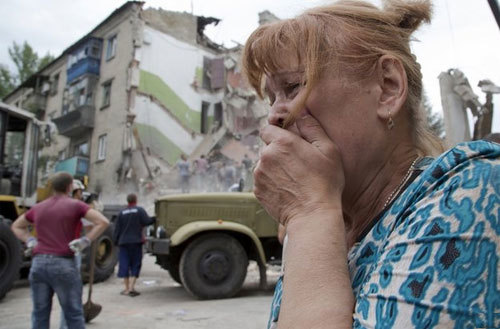 Ukraina, thị trấn, tan hoang, bom đạn, li khai, nổi dậy