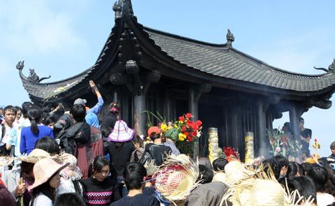 du lịch tâm linh, Quảng Ninh, du lịch