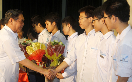 Khai giảng, THCS Nam Từ Liêm, GS Nguyễn Thiện Nhân Khai giảng, THCS Nam Từ Liêm, GS Nguyễn Thiện Nhân