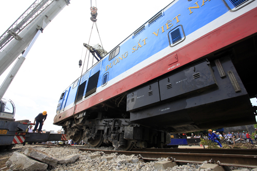 xe lửa; tàu hỏa; Nam Định; tai nạn