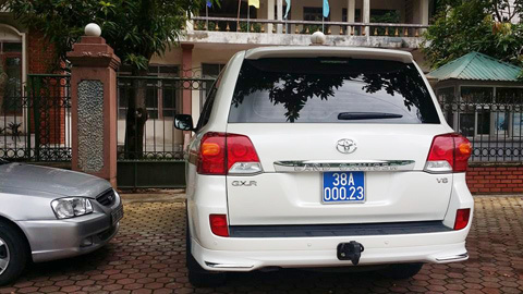 xe sang; BKS giả; Hồ Anh Tuấn; Hà Tĩnh; KKT