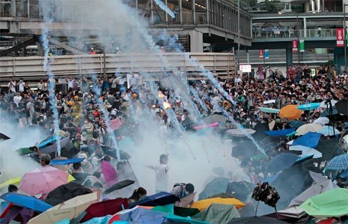 Hongkong, biểu tình, vũ khí, tự vệ