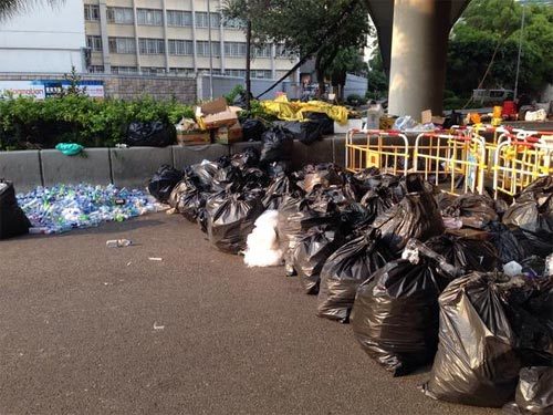 Hong Kong, biểu tình, rác