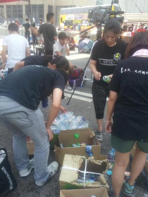 Hong Kong, biểu tình, rác