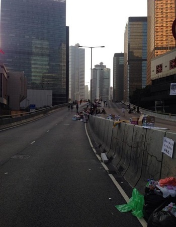 Hong Kong, biểu tình, dân chủ, sinh viên, Khu Trung Hoàn, sạch sẽ