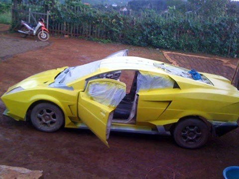 Chiếc Lamborghini Aventador nhái tại Đắk Nông
