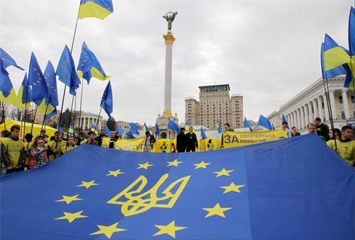 Ukraina, phương Tây, tồn vong, lợi ích