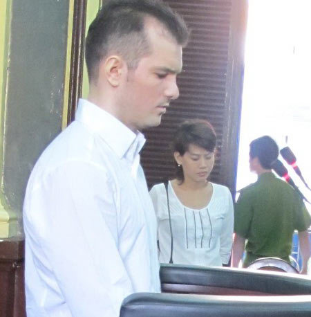 ăn-cắp, lừa, thẻ-tín-dụng, ngân-hàng, công-nghệ-cao, tội-phạm, trộm-cắp, ATM, ra-tòa ăn-cắp, lừa, thẻ-tín-dụng, ngân-hàng, công-nghệ-cao, tội-phạm, trộm-cắp, ATM, ra-tòa