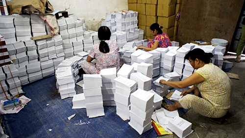 Công Lý, sách nhảm, sách tái bản, sách in lậu, xuất bản 2014, Cục xuất bản, thu hồi sách
