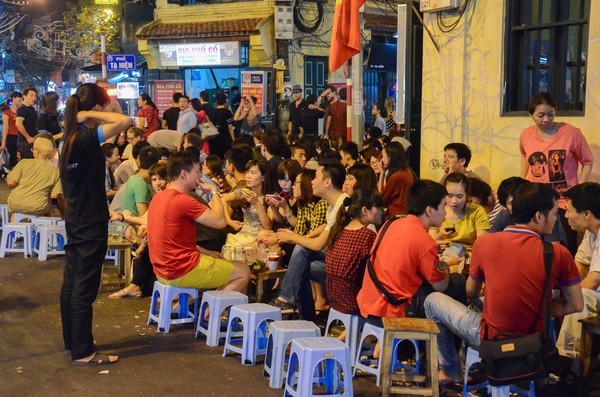 'Thèm thuồng' với 10 khu phố ẩm thực nổi tiếng của Hà Nội