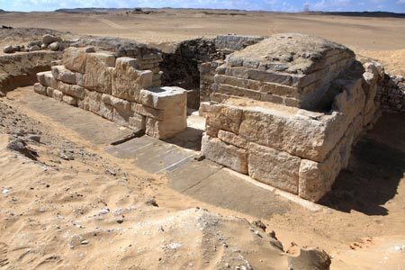 Phát hiện cổ mộ của bà hoàng vô danh ở Ai Cập
