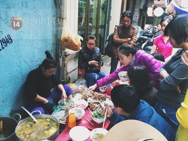 xếp-hàng, món-ăn, Hà-Nội, văn-hóa, Hà-Nội-không-vội-được-đâu, khách-hàng, cháo-chửi xếp-hàng, món-ăn, Hà-Nội, văn-hóa, Hà-Nội-không-vội-được-đâu, khách-hàng, cháo-chửi