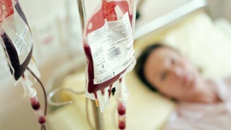 Dị ứng thực phẩm có thể lây nhiễm qua truyền máu