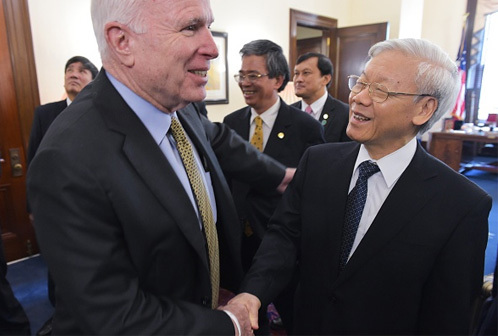 John McCain, Biển Đông, cấm vận vũ khí, chủ quyền, Tổng bí thư, Nguyễn Phú Trọng, quốc phòng, an ninh