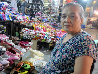 Người phố cổ đón Đại lễ