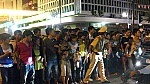 'Tạm biệt' ba răng hàm vì đại lễ