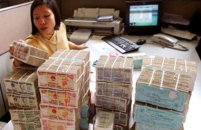 Lãi suất tăng cao: Dấu hiệu chu kỳ khó khăn mới?