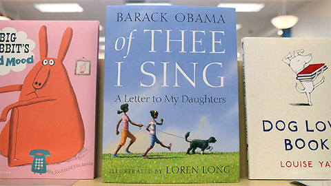 Truyện của Obama bán chạy như tôm tươi