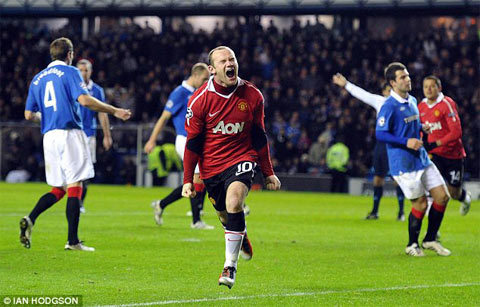 Rooney khoái chí khi giải cơn hạn bàn thắng