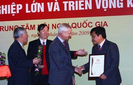 Công bố 500 doanh nghiệp VN lớn nhất năm 2010