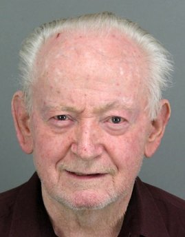 Cụ già 78 tuổi định ám sát Obama