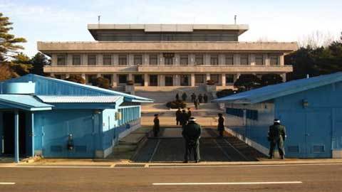 Hàn Quốc lỡ tay nã pháo vào DMZ