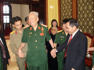 Người cha - nguyên thủ trong mắt người con - công dân