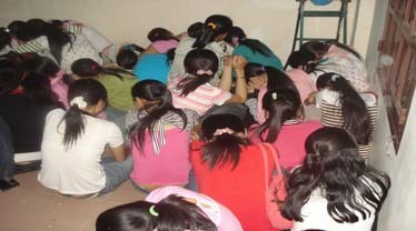 TP.HCM: Xem mắt tuyển vợ ngay siêu thị