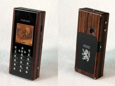 Ma trận điện thoại giả