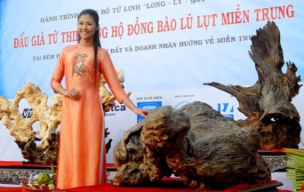 Khi nỗi đau con người là cơ hội kinh doanh béo bở